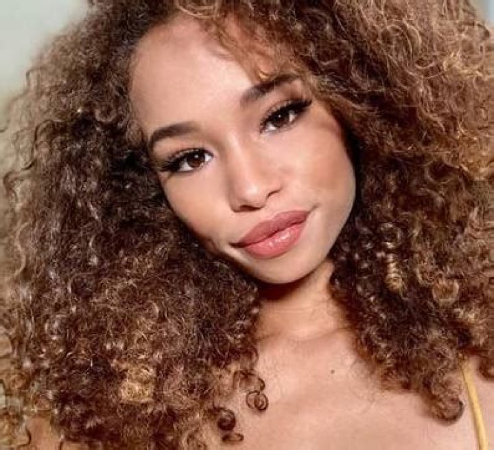 Cecilia Lion Biography, Age, Height, Family, Wiki & More