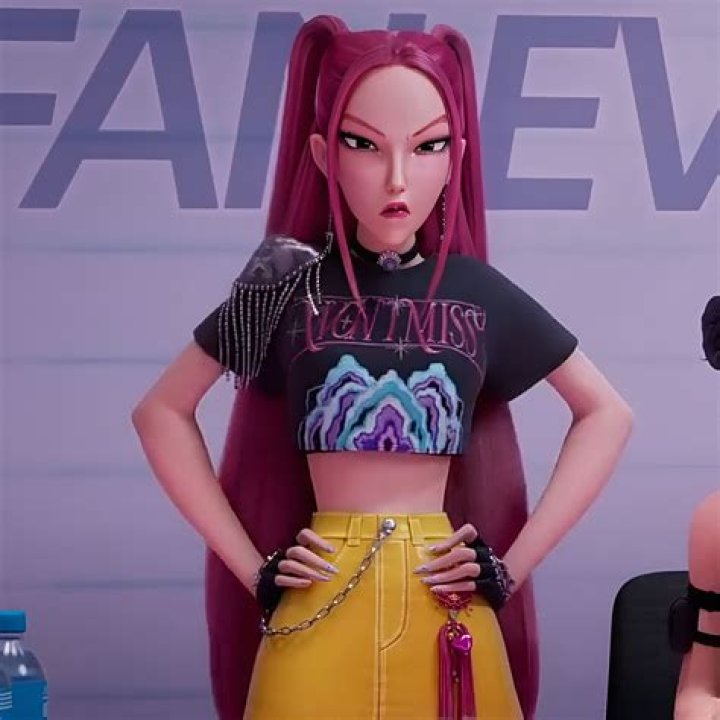 Get That K-Pop Look: Red Velvet's Spunky 'Dumb Dumb' Outfit