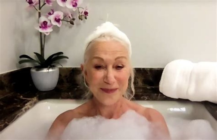 Helen Mirren Zooms Into The Tonight Show From Her Bathtub