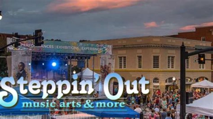 🎊 Steppin' Out @ Downtown Blacksburg
